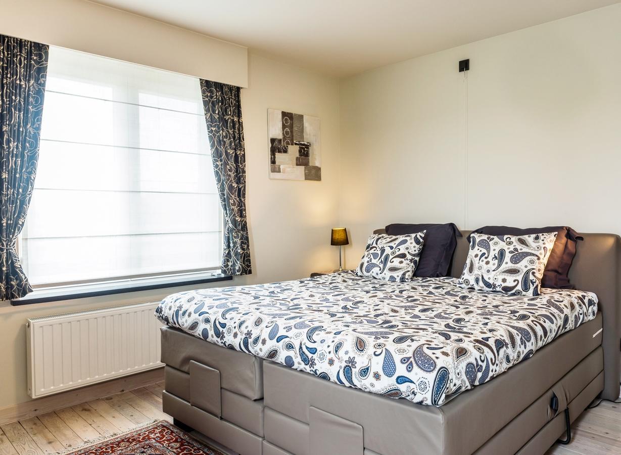 De Perenboom Hotel Belsele Bagian luar foto